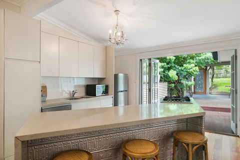 Contemporary Cottage In Perfect Lifestyle Address - Tourism Townsville 2
