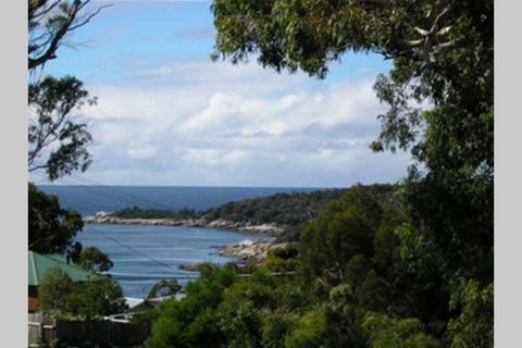 Cooee Bay Of Fires - Tourism Townsville 0