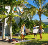 Coolangatta YHA Backpackers - Tourism Townsville