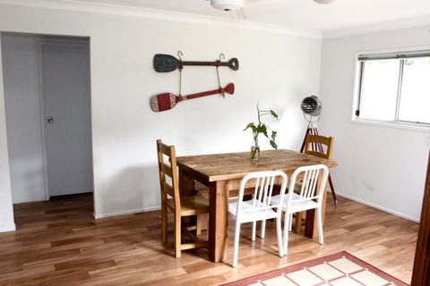 Coolum Classic Beach Shack - Pet Friendly - Tourism Townsville 1