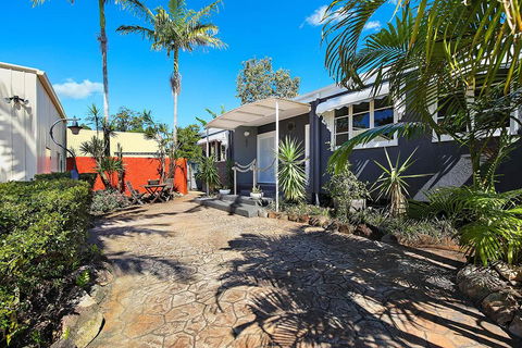 Coolum Retreat, Pet Friendly, Sunshine Coast Holiday House - Tourism Townsville 1