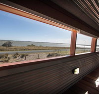 Coorong Aurora - breathtaking waterfront escape - Tourism Townsville