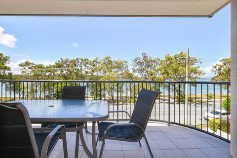 Coral Breeze Penthouse - Tourism Townsville 0