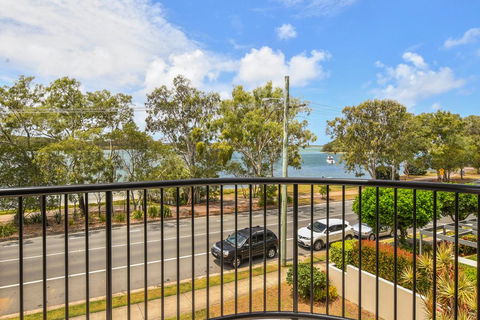 Coral Breeze Penthouse - Tourism Townsville 1