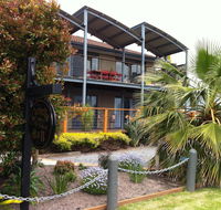Corinella On The Esplanade Bed  Breakfast - Tourism Townsville