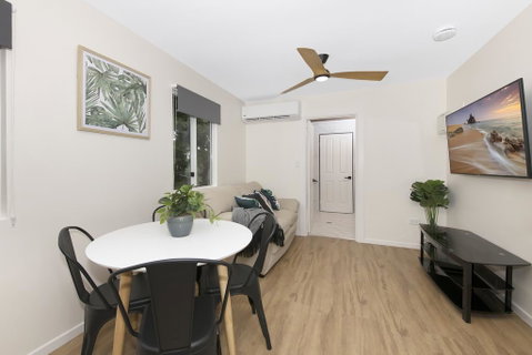 Cosy 2 Bedroom Home - Tourism Townsville 3