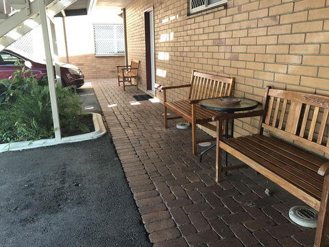 Country Comfort Gin Gin Wild Scotsman Motor Inn - Tourism Townsville 2