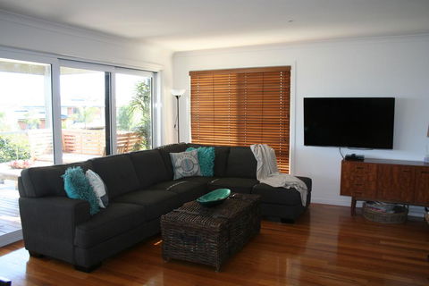 Cowes On The Bay - Tourism Townsville 3