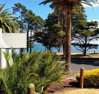 Cowes Partner Retreat - Beachfront - Tourism Townsville