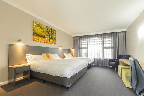 Cowra Services Club Motel - Tourism Townsville 2