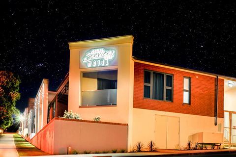 Cowra Services Club Motel - Tourism Townsville 1