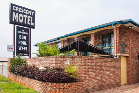 Crescent Motel Taree - Tourism Townsville 0