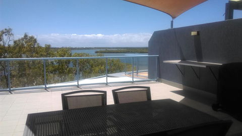 Crystal Waters Picnic Point - Tourism Townsville 1