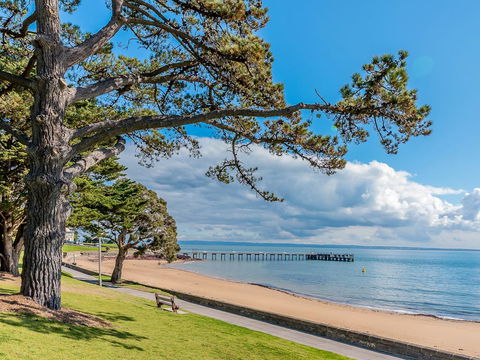 Cscape 3brm Apartment With A View - Tourism Townsville 1