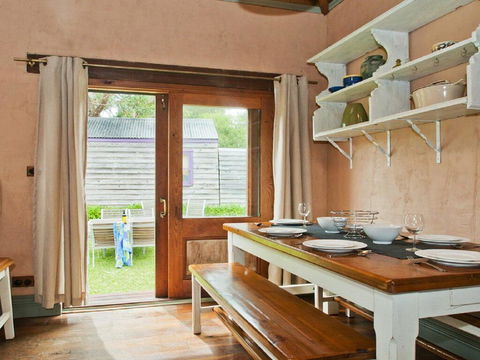 Culburra Cottage - Charming Country Style Cottage - Tourism Townsville 1