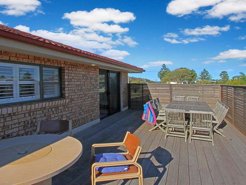 Culburra Getaway - Close To Beach And Lake - Tourism Townsville 2