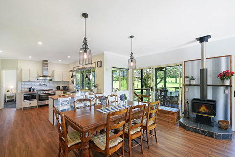Curra Homestead Maleny - Tourism Townsville 3