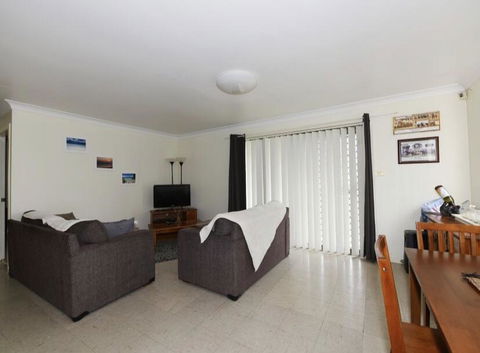 Cute And Costal - Tourism Townsville 0
