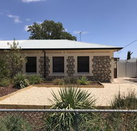 Cute and Cosy II - Events Workers Getaways. - Tourism Townsville