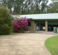dad  alice's place - Tourism Townsville