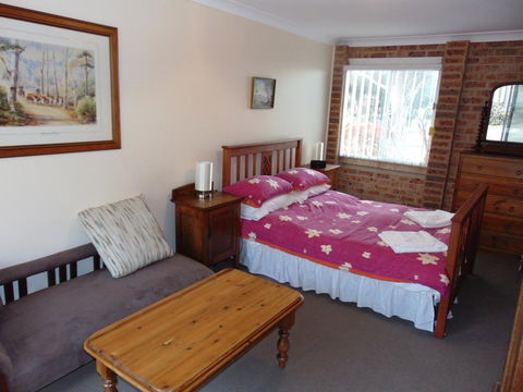 Dalmeny Shores Villas - Tourism Townsville 3