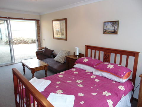 Dalmeny Shores Villas - Tourism Townsville 2