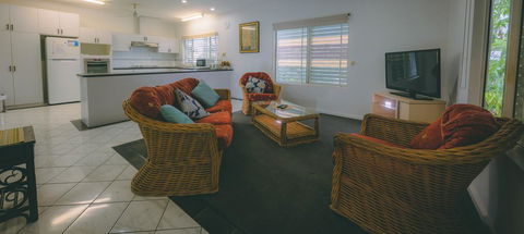 Darwin House - Tourism Townsville 2