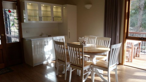 Day Dream Cottage - Tourism Townsville 3