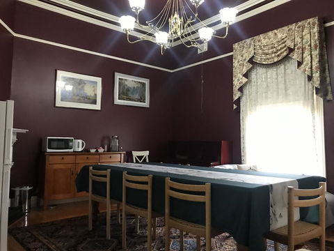 Daylesford Central Motor Inn - Tourism Townsville 0