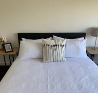 Delicate and Peaceful Bundoora Townhouse 11-R3 - Tourism Townsville