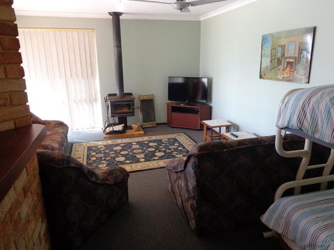 Denison Waterfront - Tourism Townsville 1