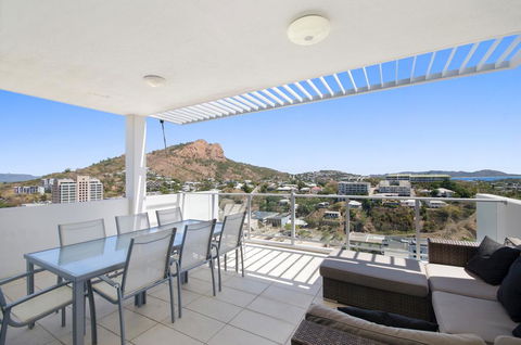Direct Hotels - Dalgety Apartments - Tourism Townsville 2