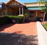 Dongara Hotel Motel - Tourism Townsville