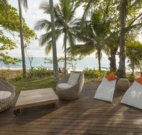 Drift Beach House Getaway - Tourism Townsville