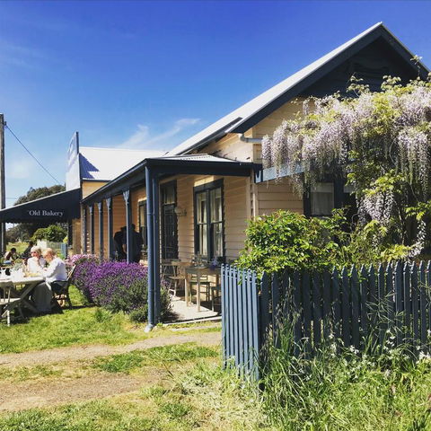 Dunkeld Old Bakery Accommodations - Tourism Townsville 3