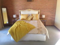 Book Dunolly Accommodation Vacations Tourism Townsville Tourism Townsville