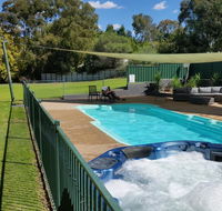 Early Settlers Motel Tocumwal - Tourism Townsville