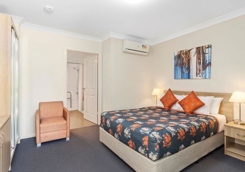 Econo Lodge Alabaster - Cowra - Tourism Townsville 1