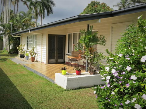 Edge Hill Clean & Green Cairns, 7 Minutes From The Airport, 7 Minutes To Cairns CBD & Reef Fleet Terminal - Tourism Townsville 2