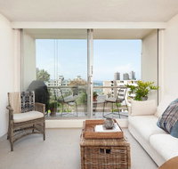 Elizabeth Bay Home with a View - Tourism Townsville