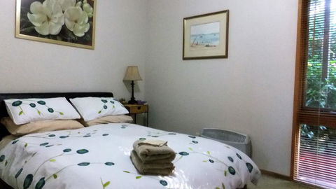 Elwood House - Tourism Townsville 0