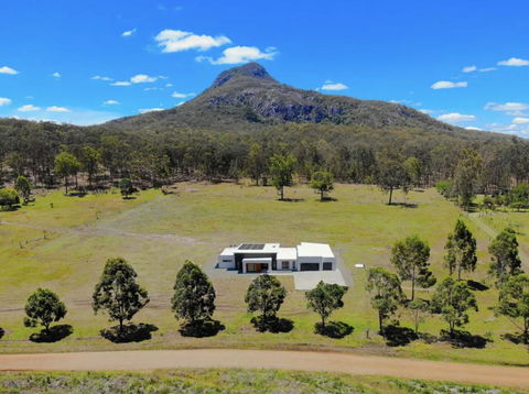 Elysium Fields Moogerah - Tourism Townsville 0