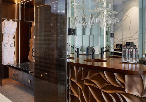 Emporium Hotel South Bank - Tourism Townsville 1
