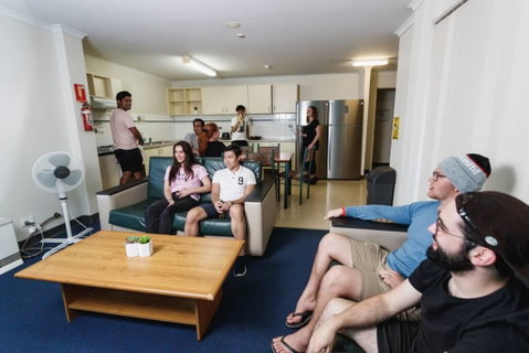 Erica Underwood House 6 Bedroom Flat - Tourism Townsville 2