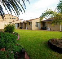 Esperance Beachfront Resort - Tourism Townsville