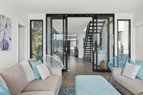 Fabulous Home - Families Only - Tourism Townsville 2