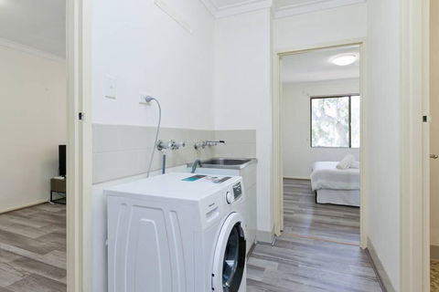 Fabulous Location Near Perth Zoo With Free Parking - Tourism Townsville 2