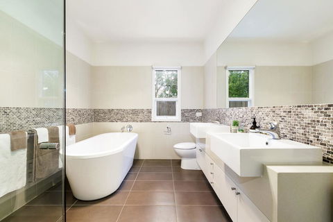 FAIRSEA RETREAT - RYE - Tourism Townsville 2