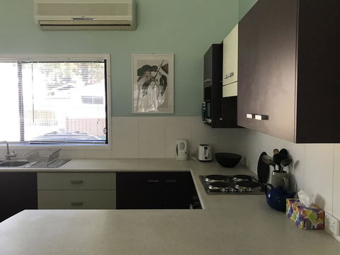 FAIRVIEW 25A - Waterfront Home - Tourism Townsville 1