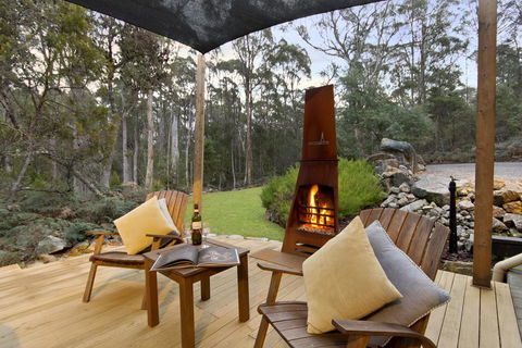 Falls River Luxury Accommodation - Tourism Townsville 3